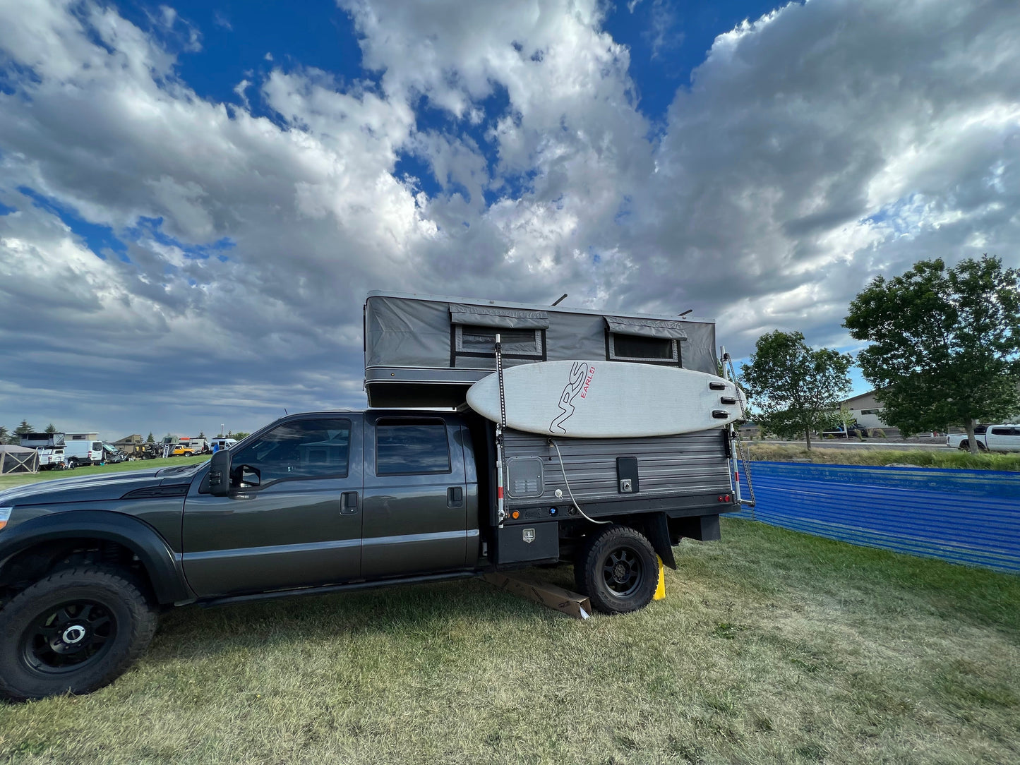 Easysuprack Double Board Truck Camper Paddleboard SUP & Surfboard Rack